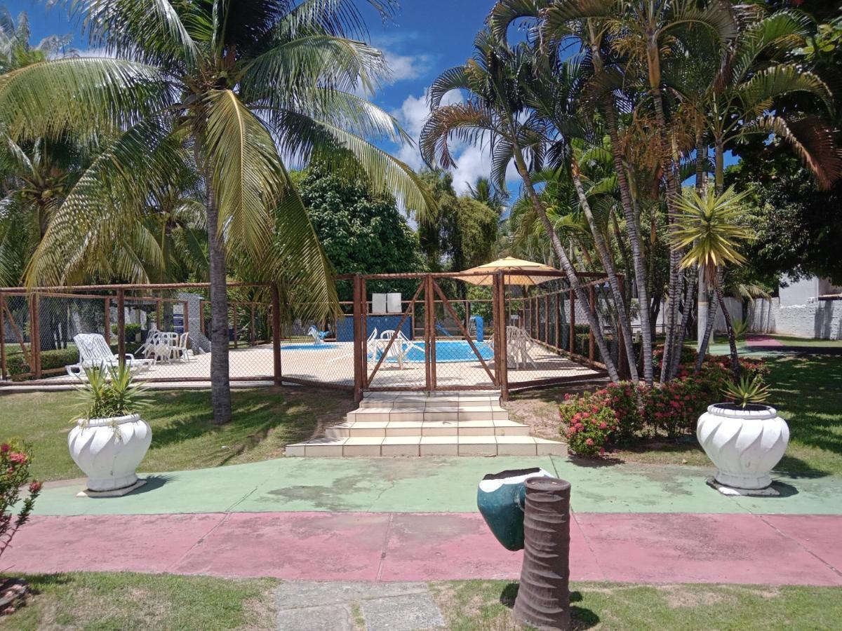 Apts E Suites Em Stella Maris Salvador Exterior foto